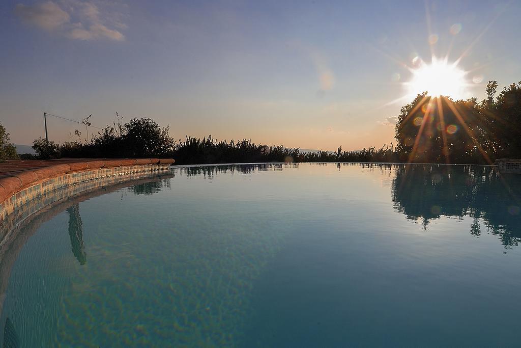 Agriturismo Poggio Delle Conche Pitigliano Buitenkant foto
