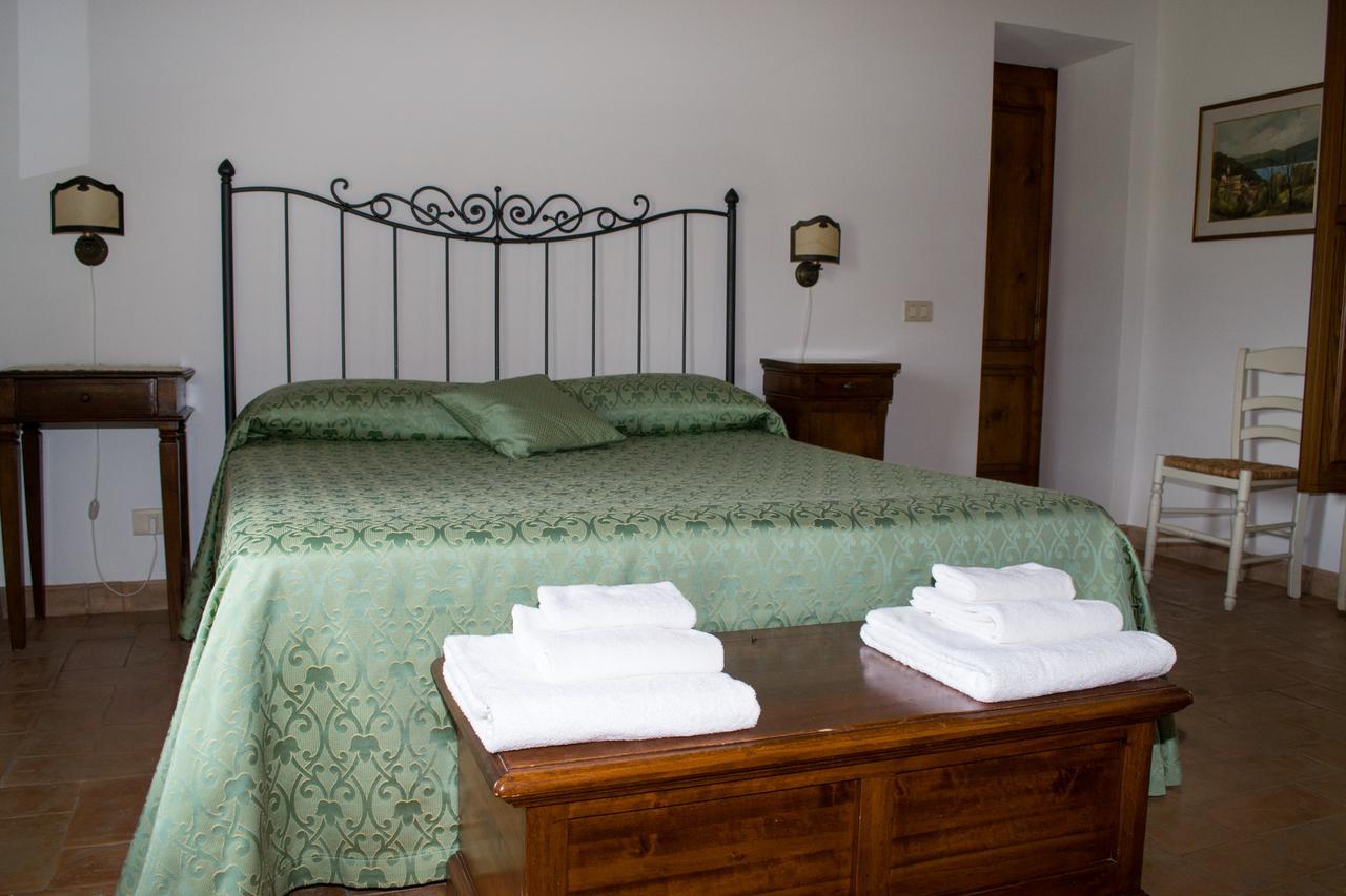 Agriturismo Poggio Delle Conche Pitigliano Buitenkant foto