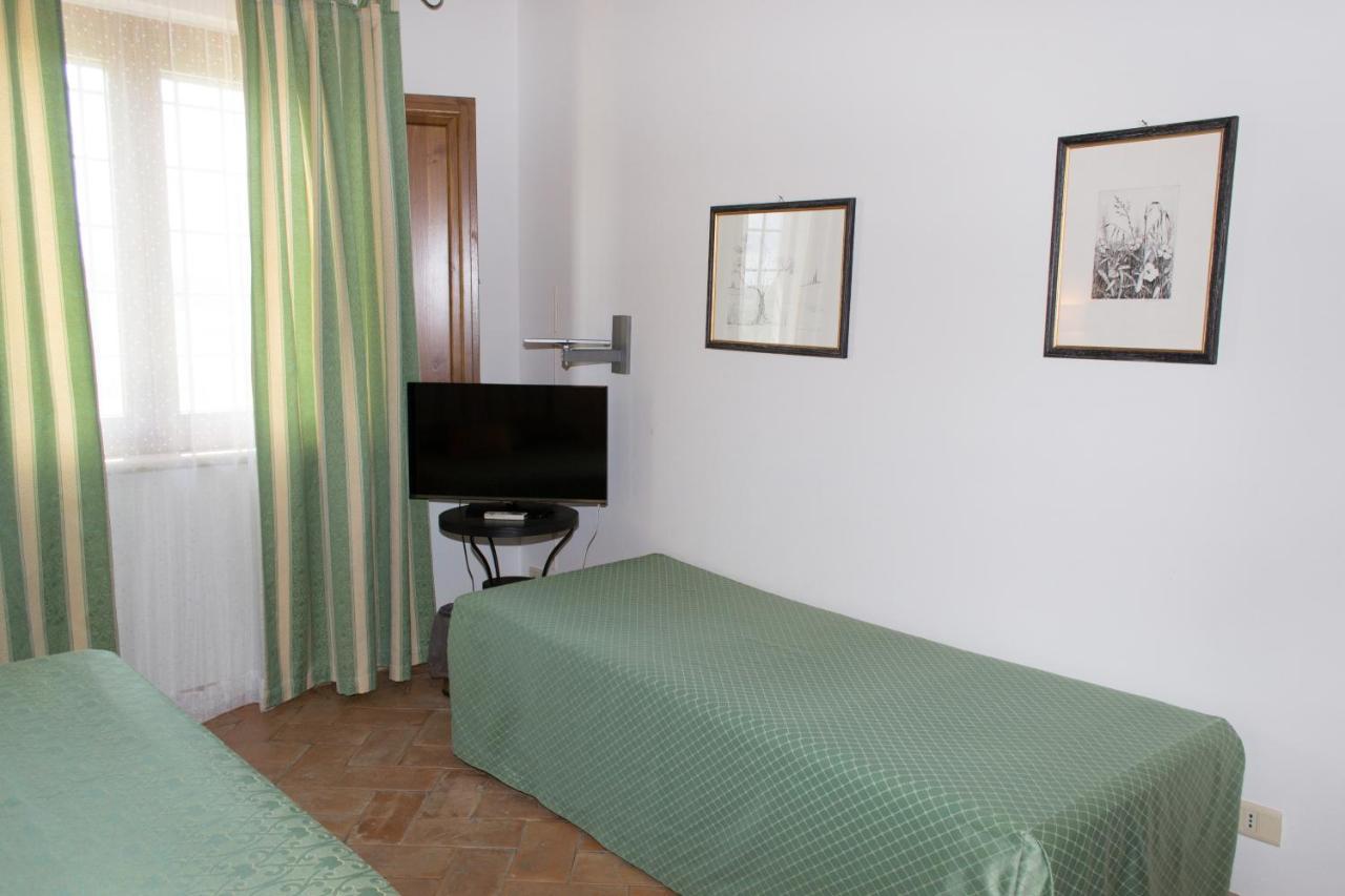 Agriturismo Poggio Delle Conche Pitigliano Buitenkant foto